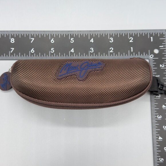 Maui Jim Hard Small Sunglasses Case With Clip and Microfiber Cleaning Cloth - Picture 5 of 6